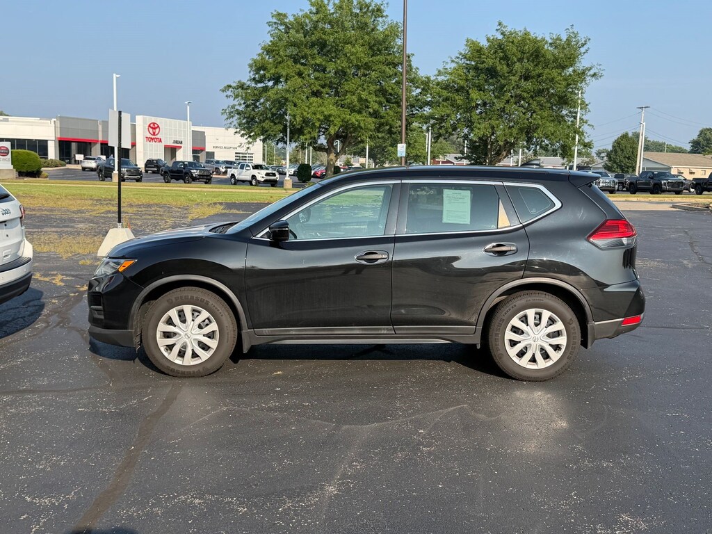 Used 2017 Nissan Rogue S SUV