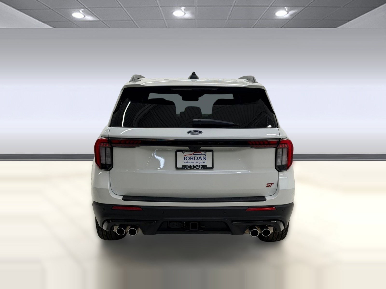 2026 Ford Explorer ST - Photo 8