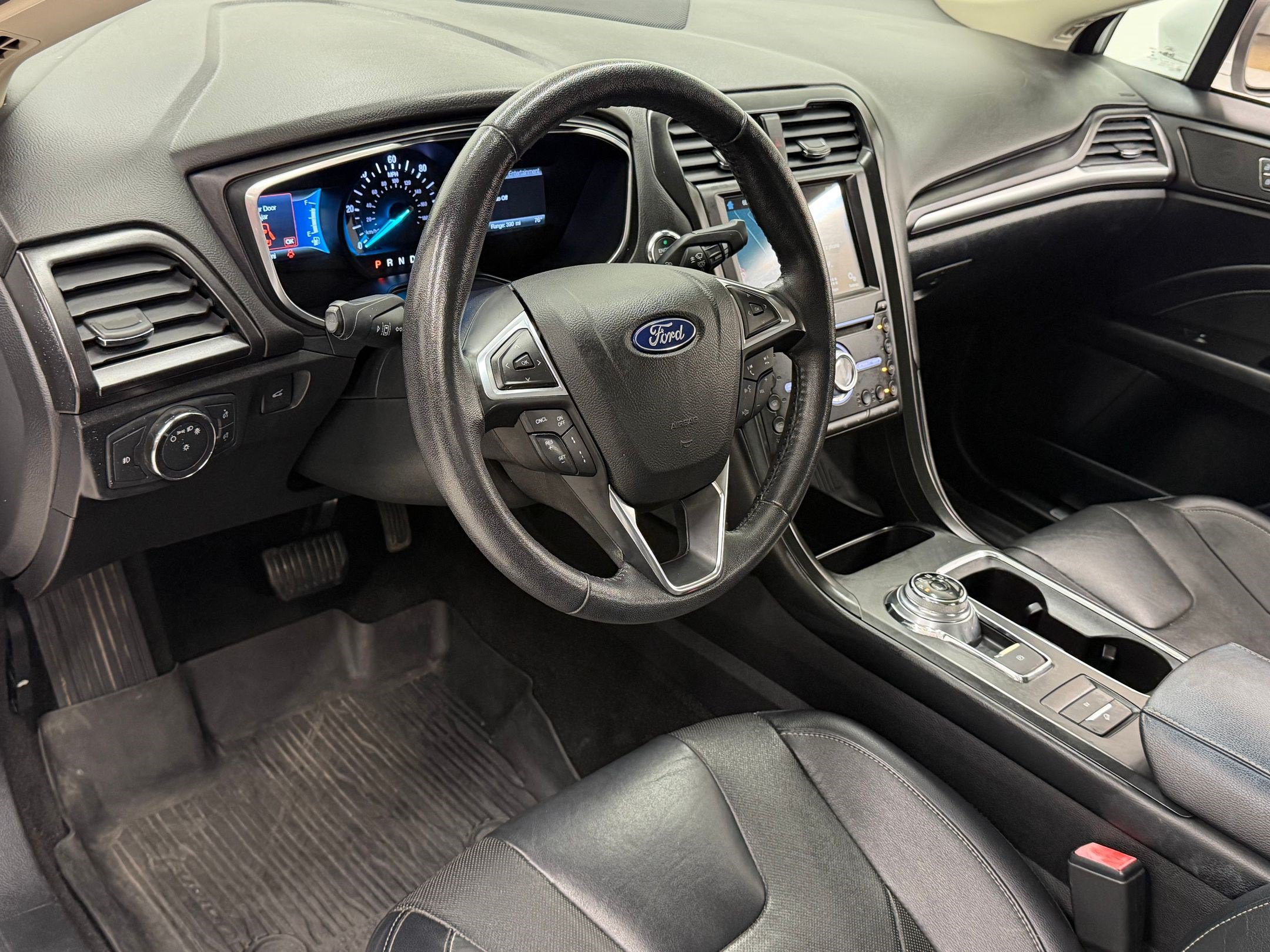 2019 Ford Fusion Energi Titanium Sedan