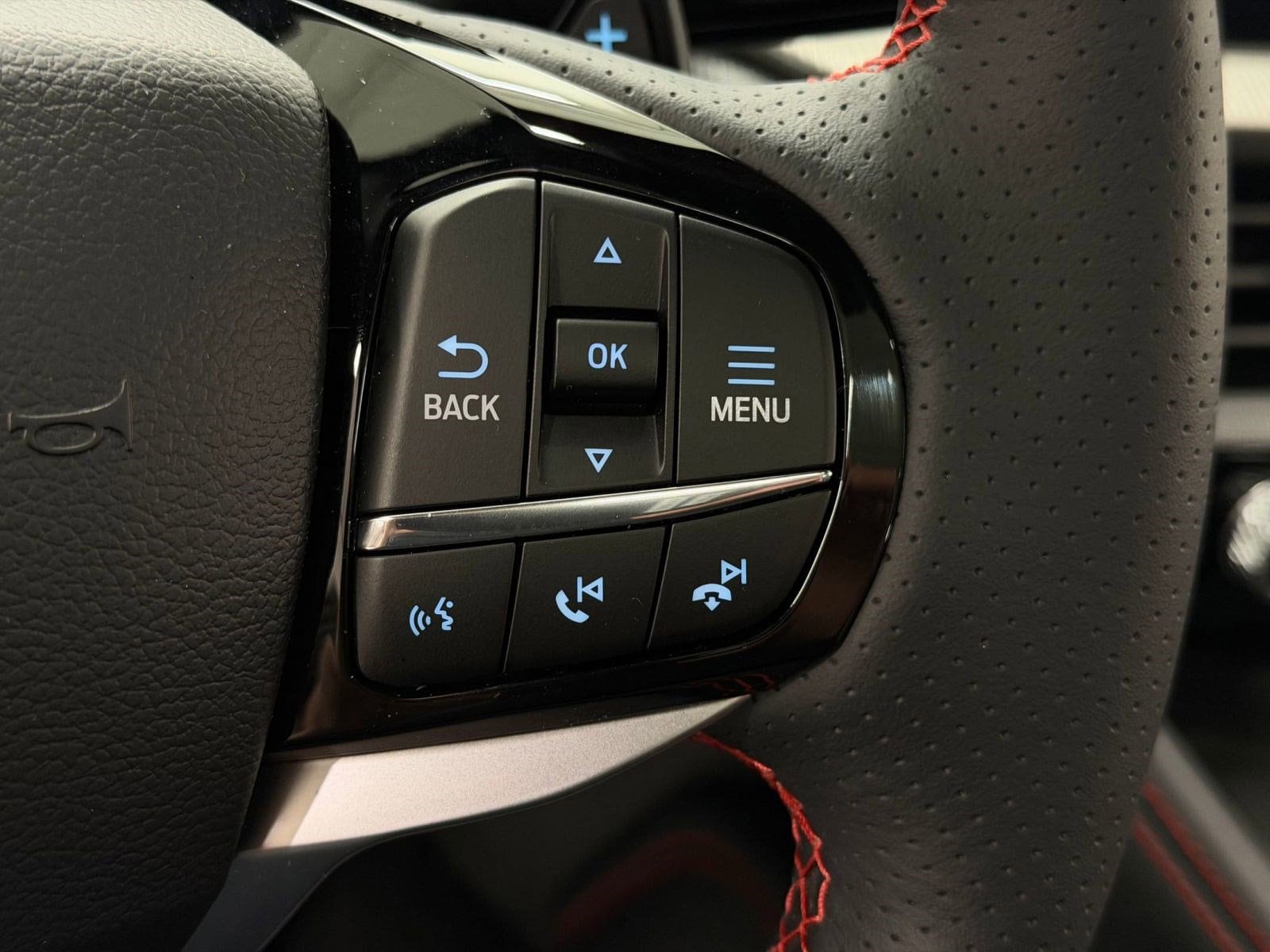 2026 Ford Explorer ST - Photo 24
