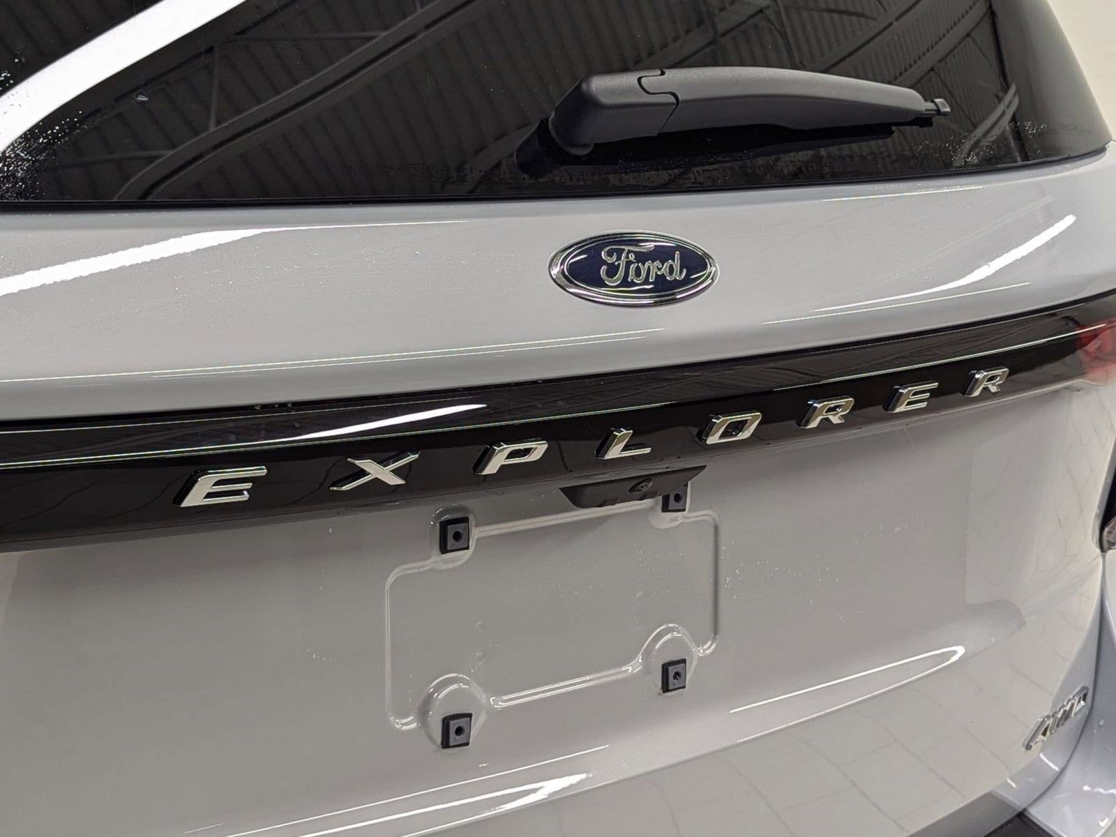 2026 Ford Explorer Active - Photo 33