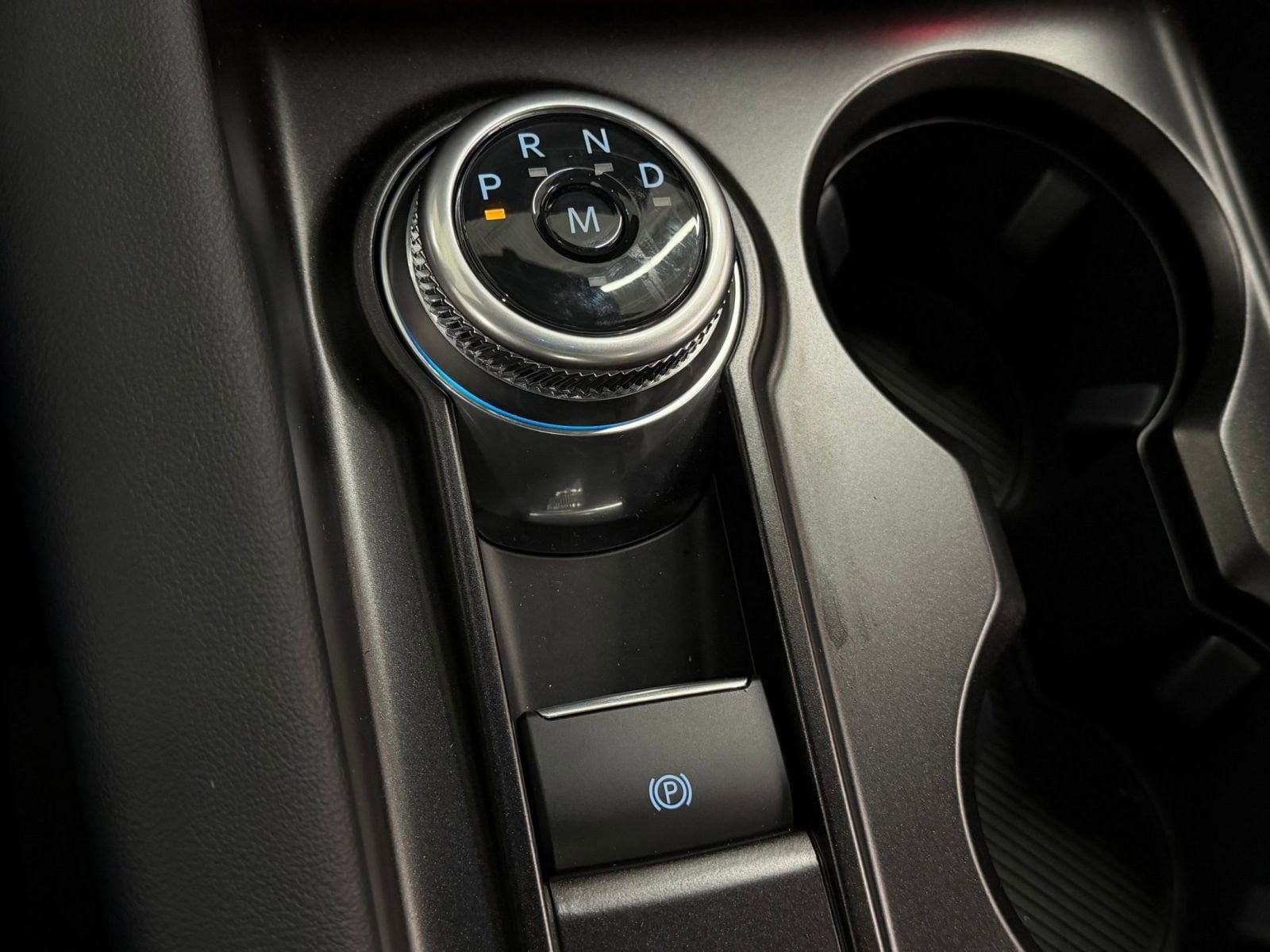 2026 Ford Explorer ST - Photo 15