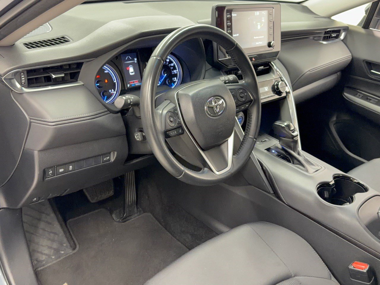 Used 2021 Toyota Venza LE SUV