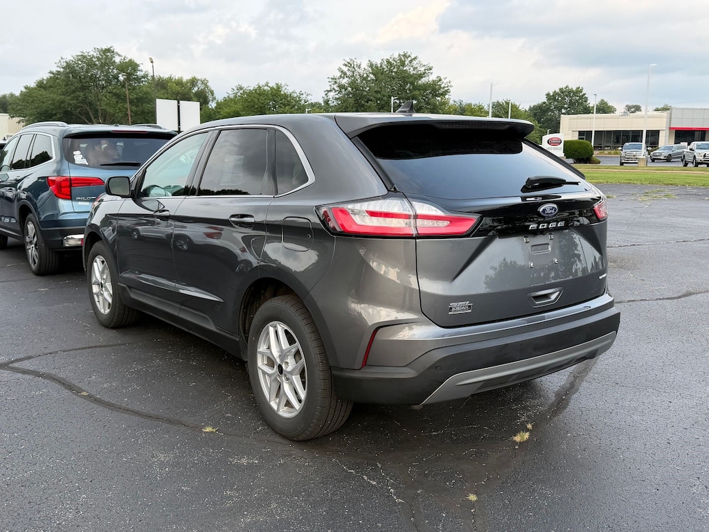 Certified 2024 Ford Edge SUV