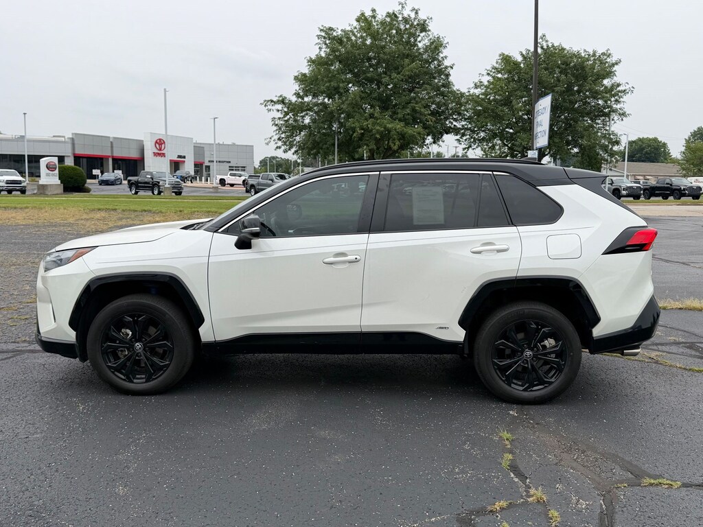 Used 2022 Toyota RAV4 Hybrid XSE SUV