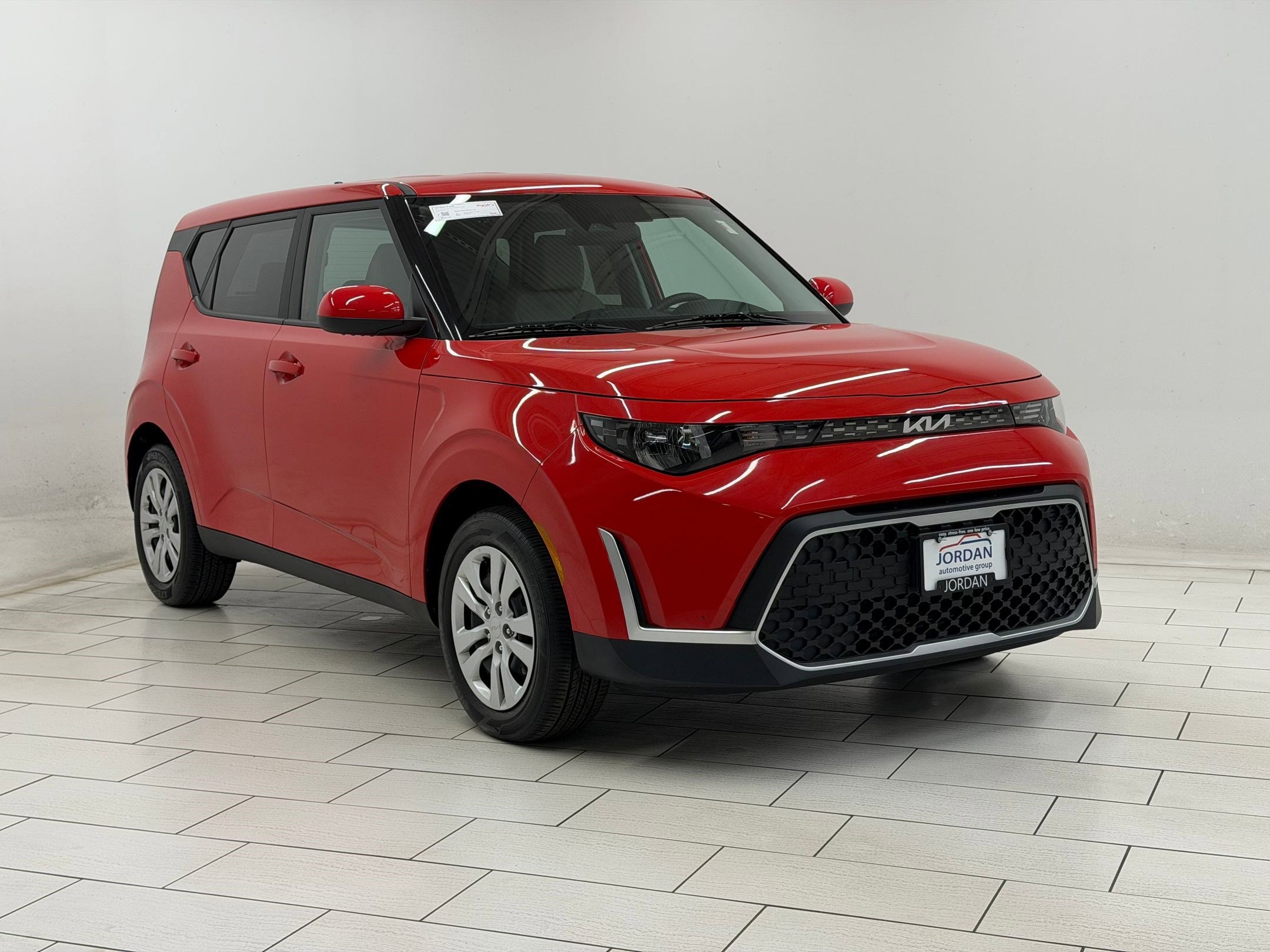 Soul LX Hatchback