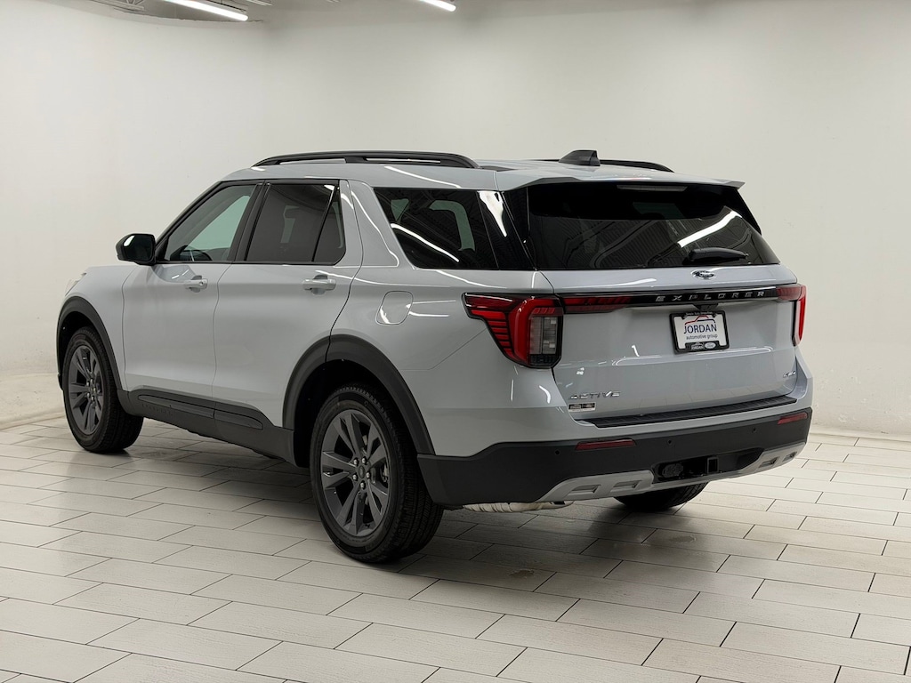 New 2026 Ford Explorer Active SUV