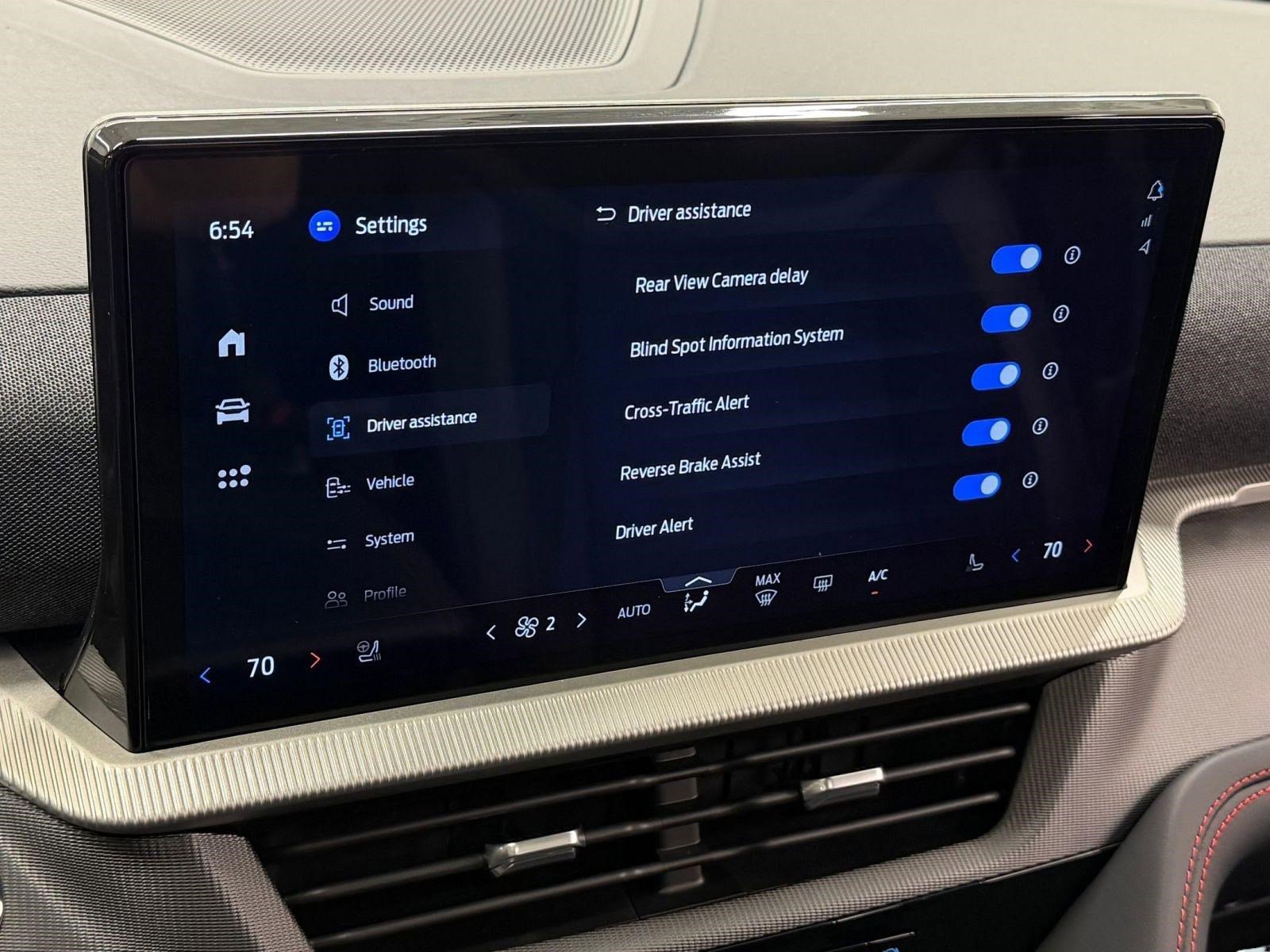 2026 Ford Explorer ST - Photo 33