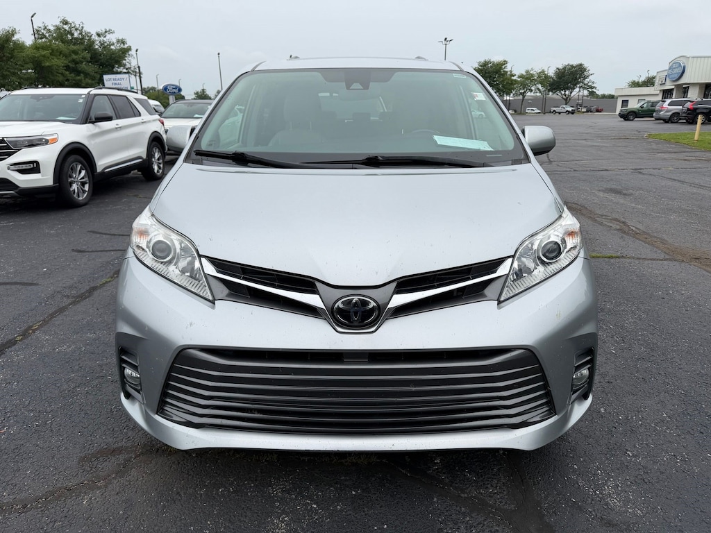 Certified 2019 Toyota Sienna XLE Premium 7 Passenger Van