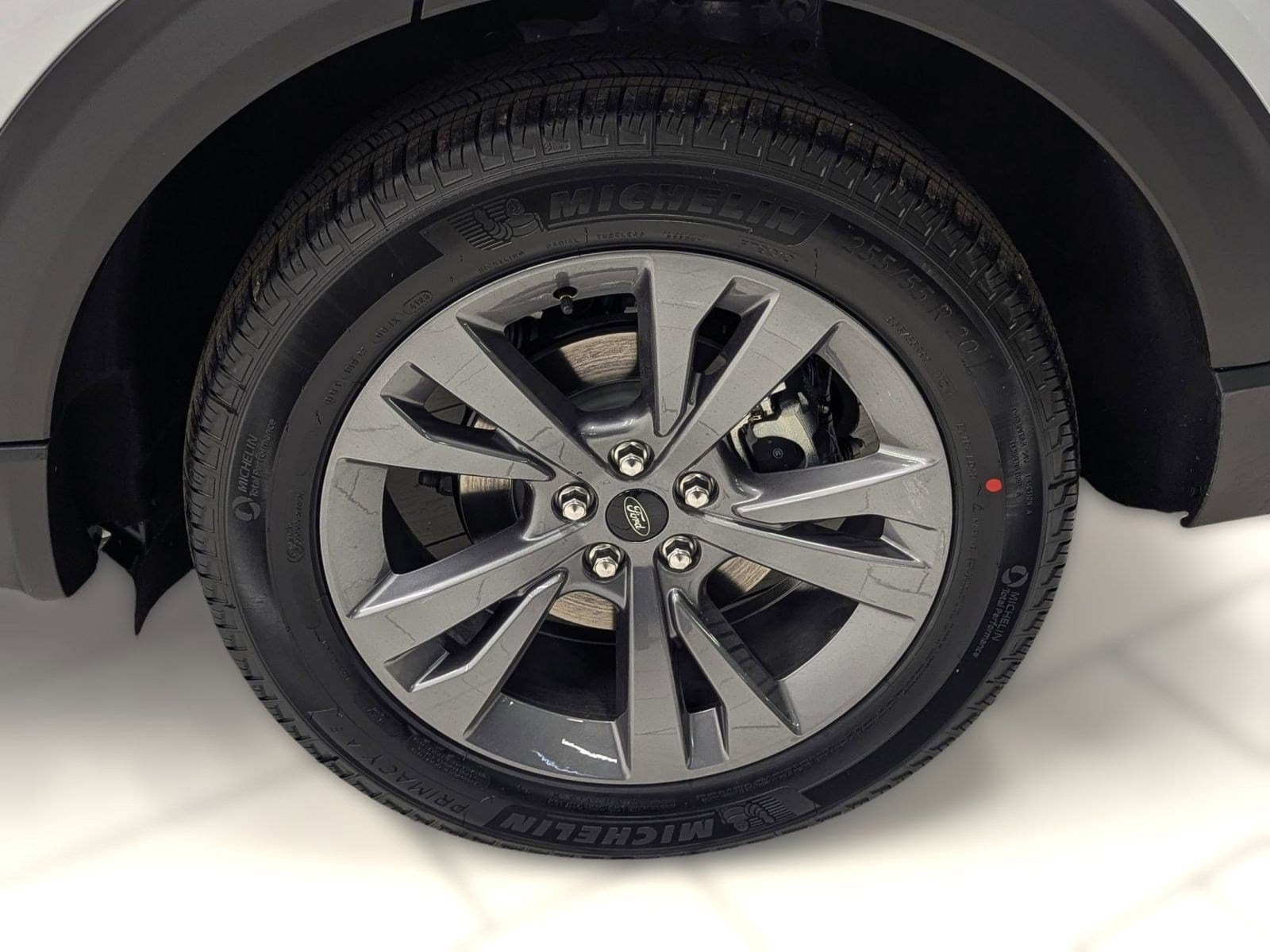 2026 Ford Explorer Active - Photo 8