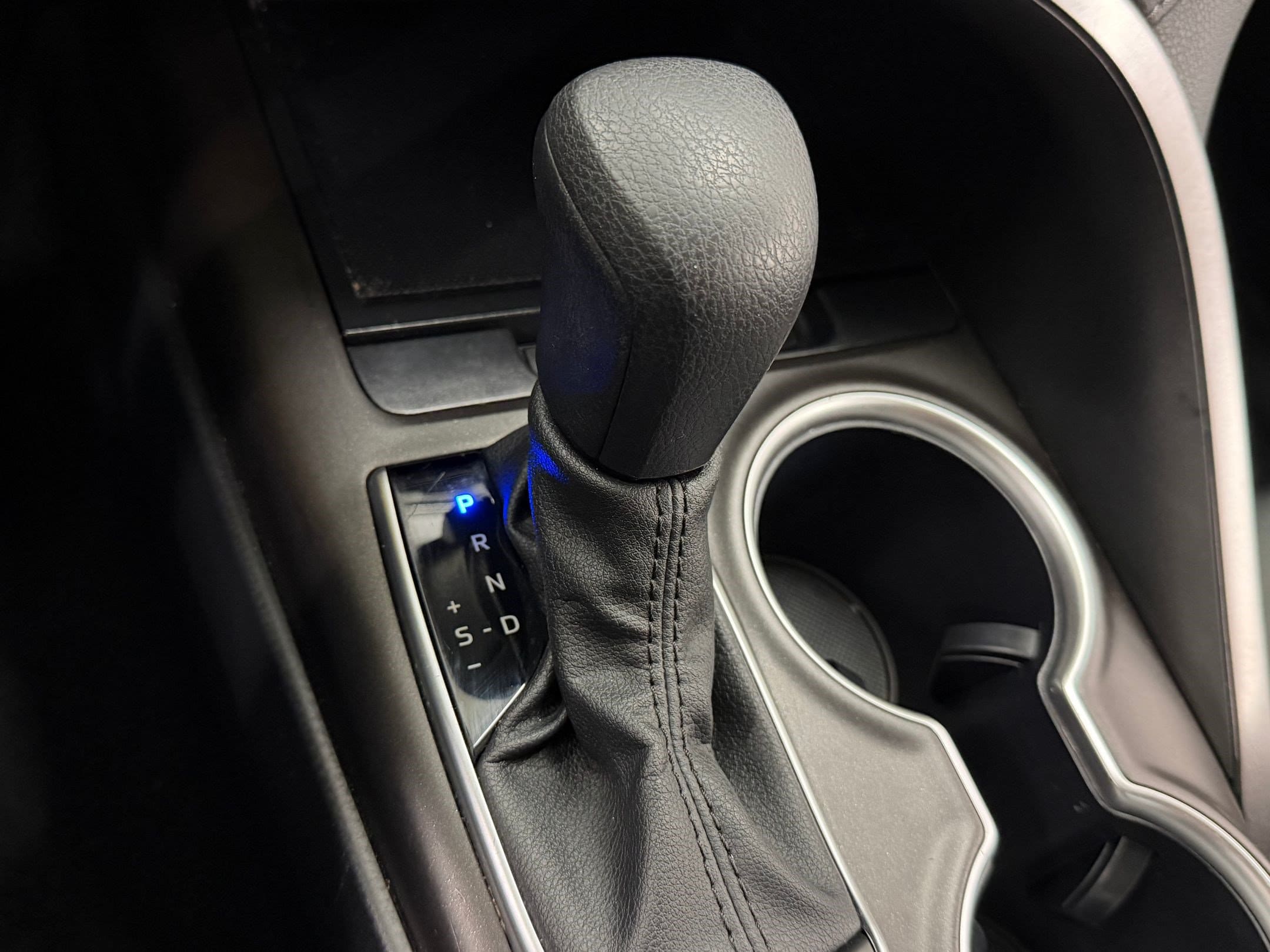 2024 Toyota Camry LE - Photo 16