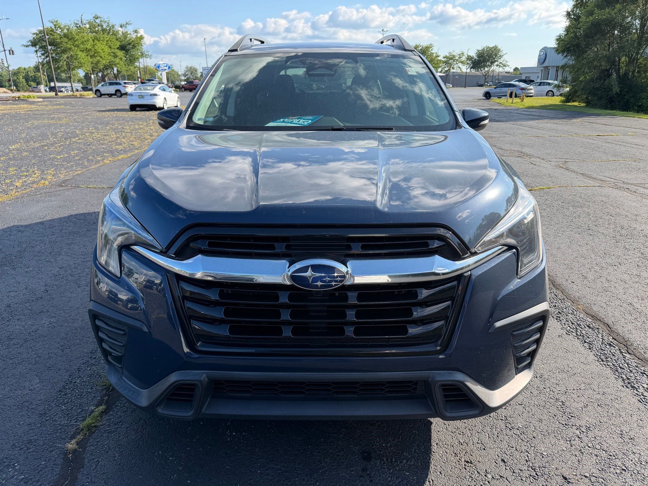 Ascent Limited 7-Passenger SUV