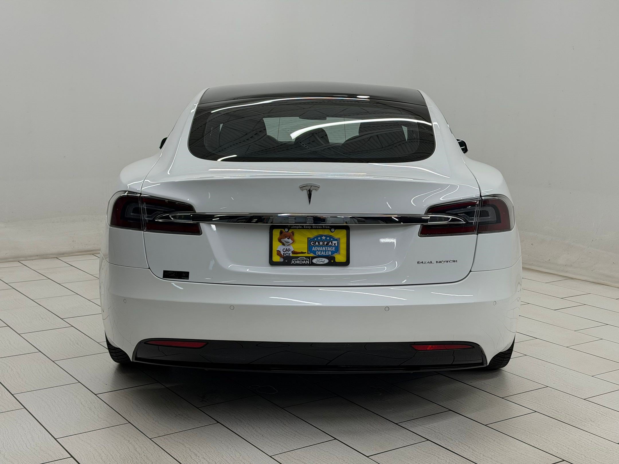 Model S Long Range Hatchback