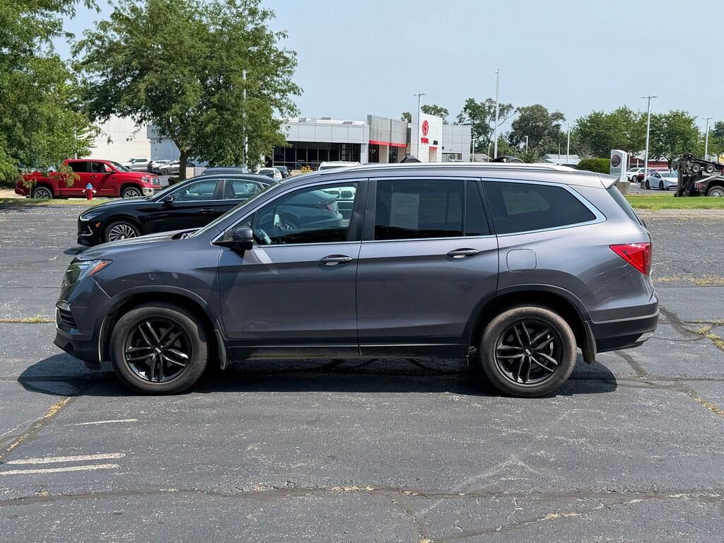 Used 2016 Honda Pilot EX-L w/RES AWD SUV