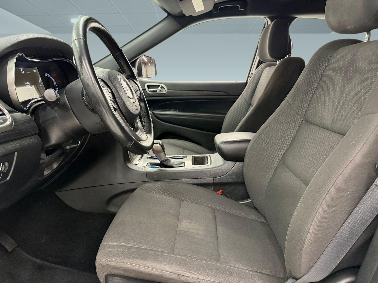 2022 Jeep Grand Cherokee WK Laredo SUV