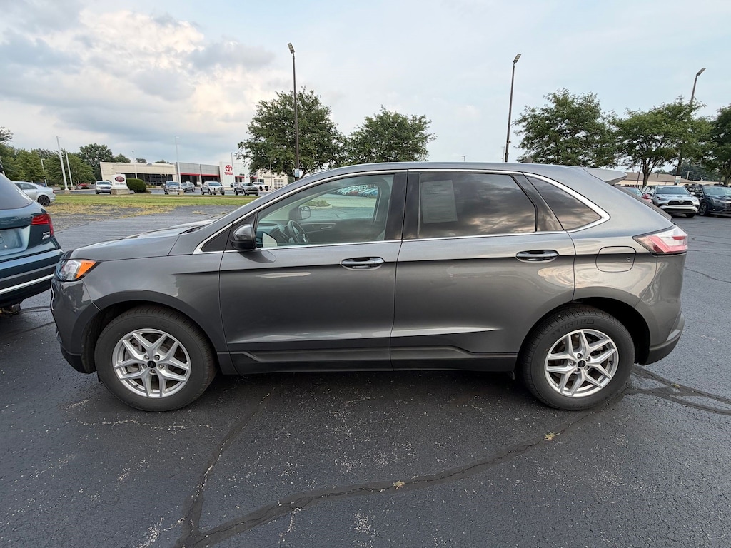Certified 2024 Ford Edge SUV