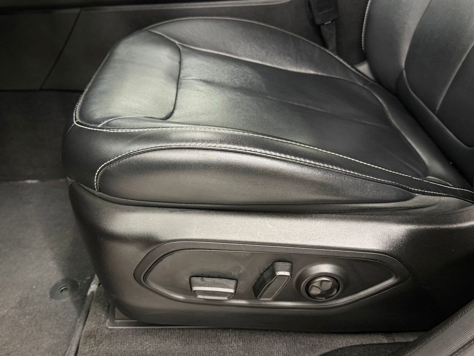 2021 Jeep Grand Cherokee L Limited - Photo 12