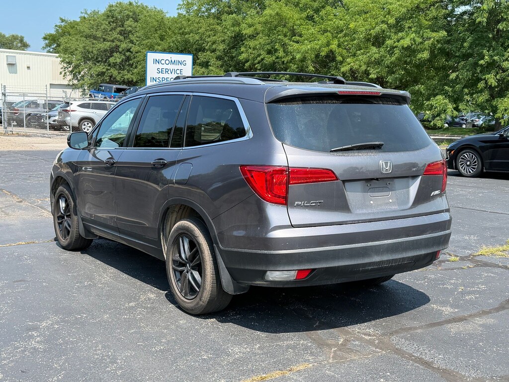 Used 2016 Honda Pilot EX-L w/RES AWD SUV