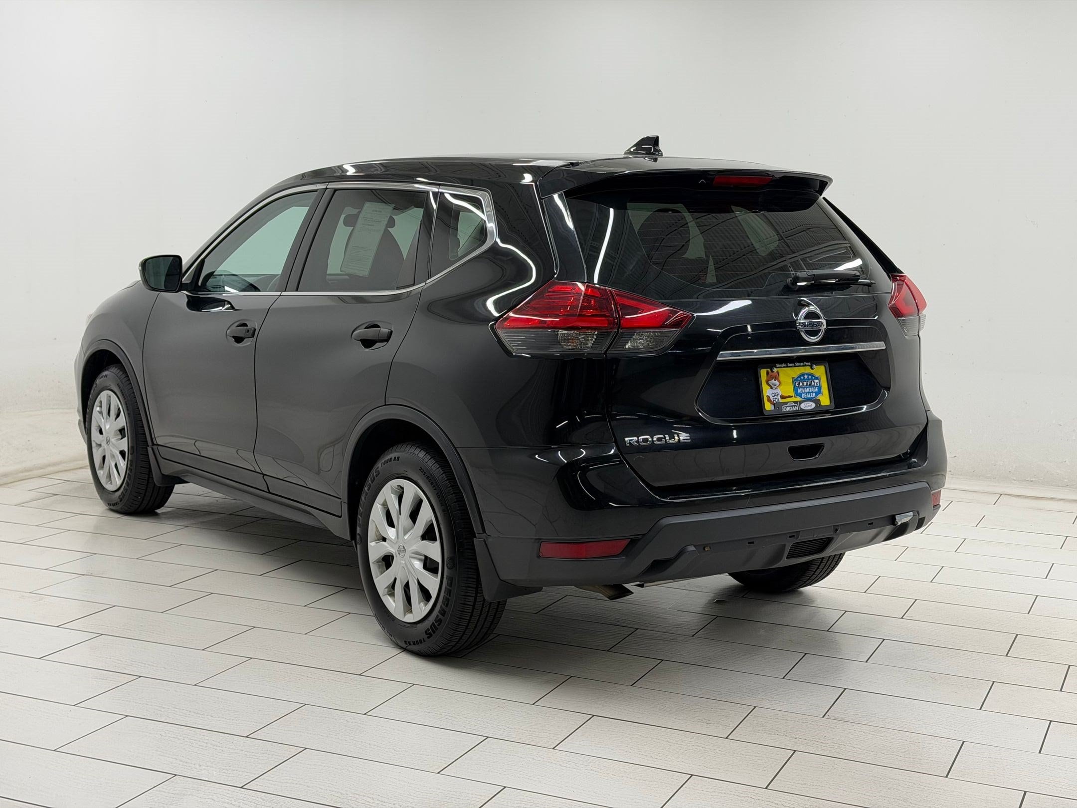 Used 2017 Nissan Rogue S with VIN 5N1AT2MT1HC869322 for sale in Mishawaka, IN