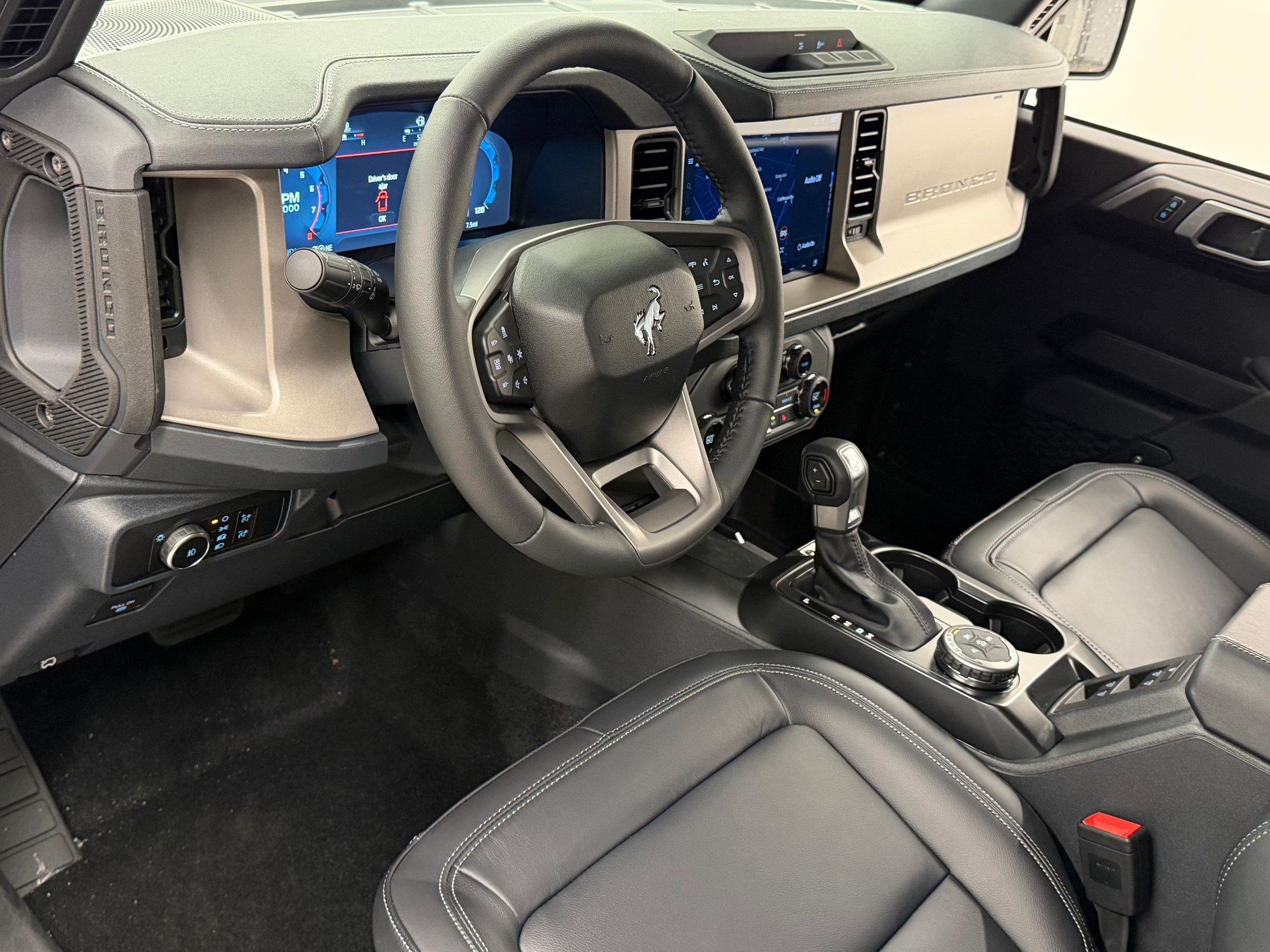 2026 Ford Bronco Outer Banks SUV