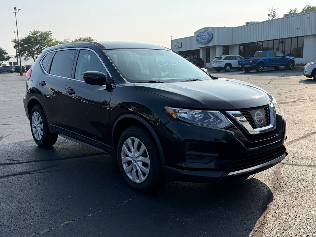 Used 2017 Nissan Rogue S SUV