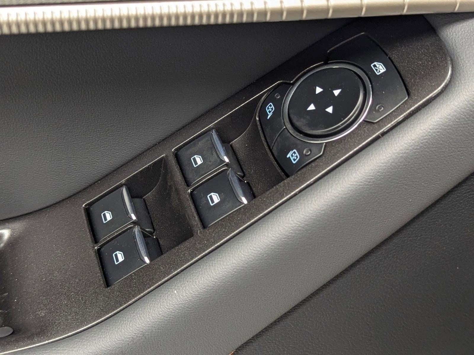 2026 Ford Explorer Active - Photo 16