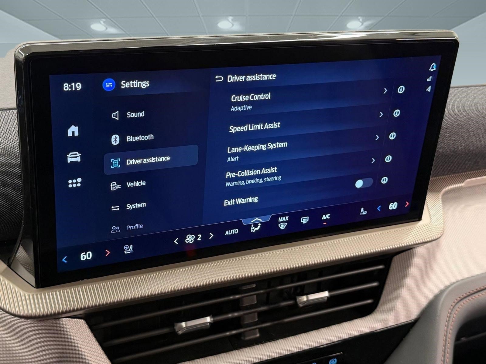 2026 Ford Explorer Active - Photo 31