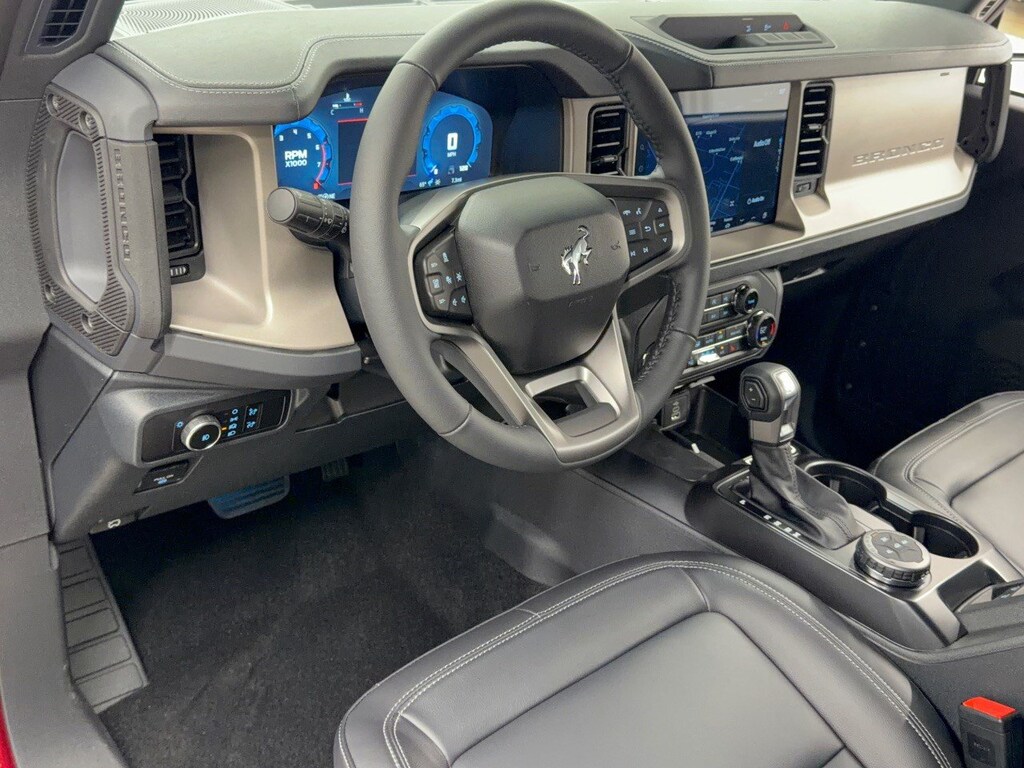 New 2026 Ford Bronco Outer Banks SUV