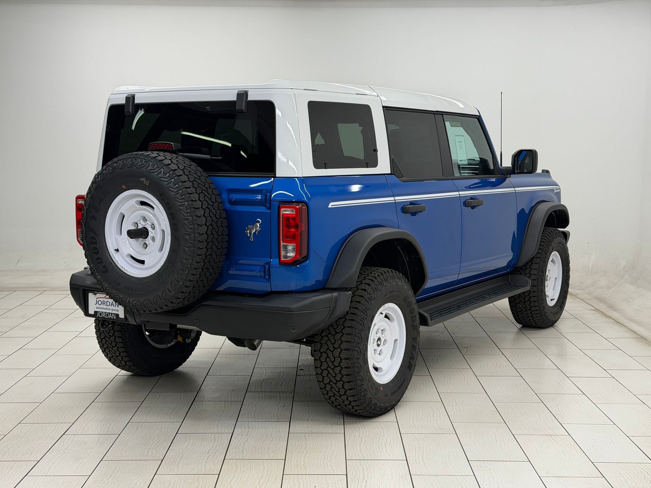 Bronco Heritage Edition SUV