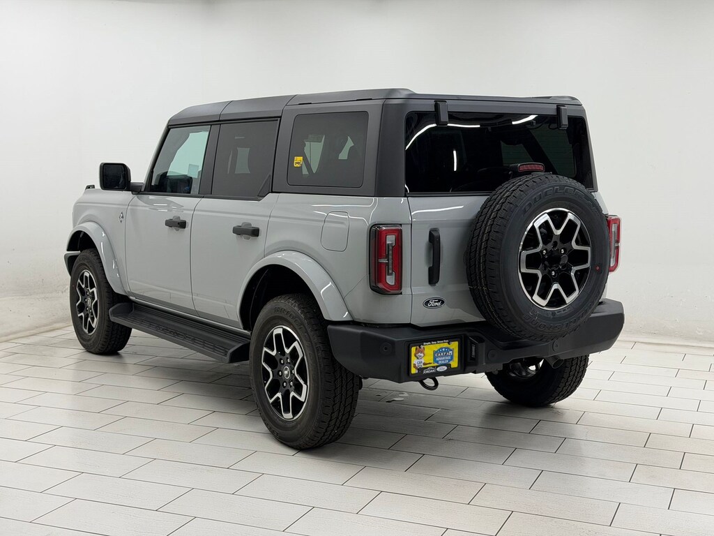 New 2026 Ford Bronco Outer Banks SUV
