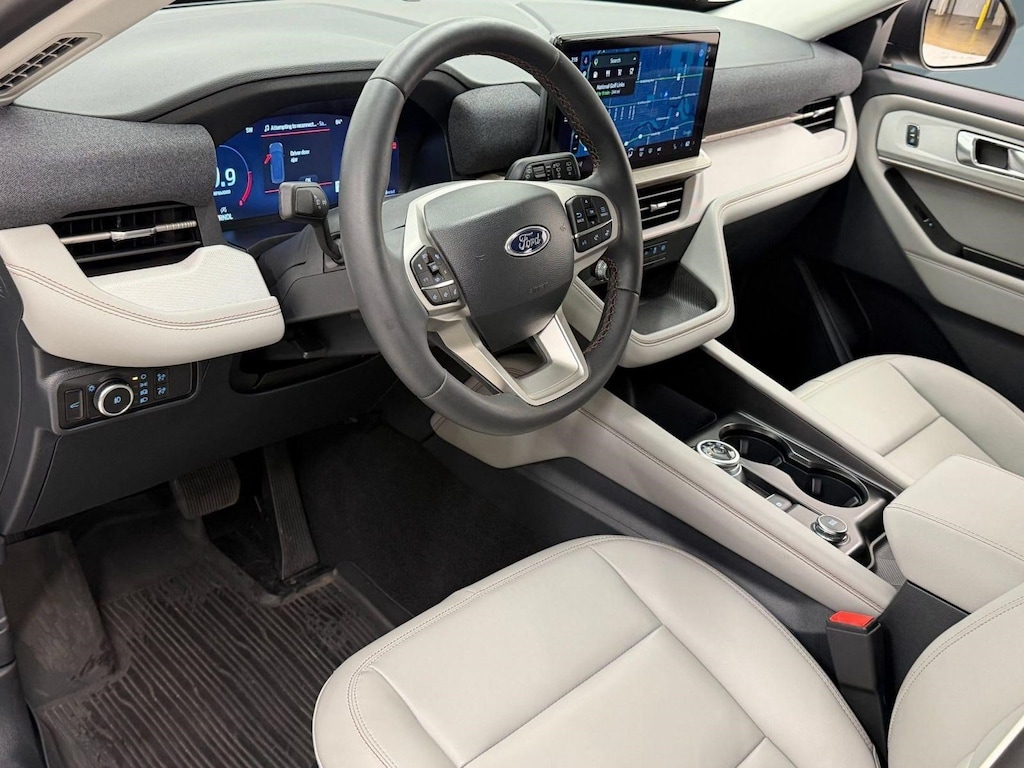 New 2026 Ford Explorer Active SUV