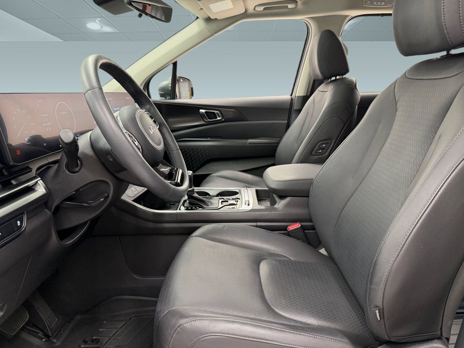 2025 Kia Carnival SX Prestige Van Passenger Van