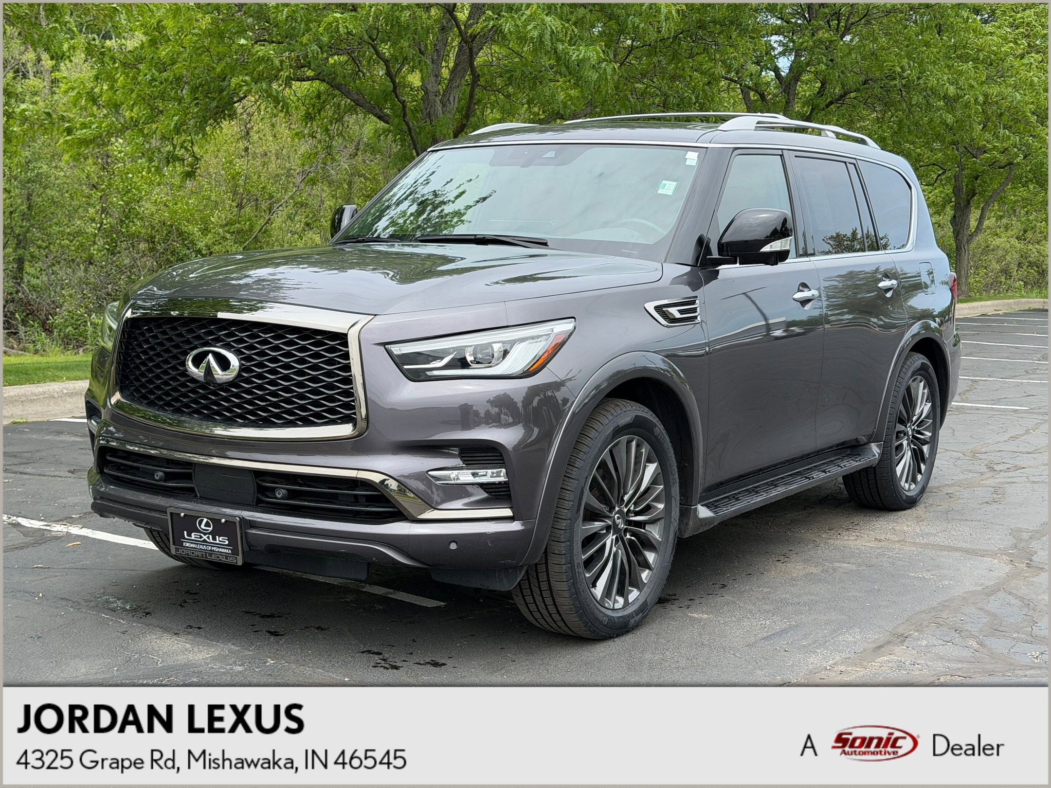 2024 INFINITI QX80 Sensory 4WD's photo