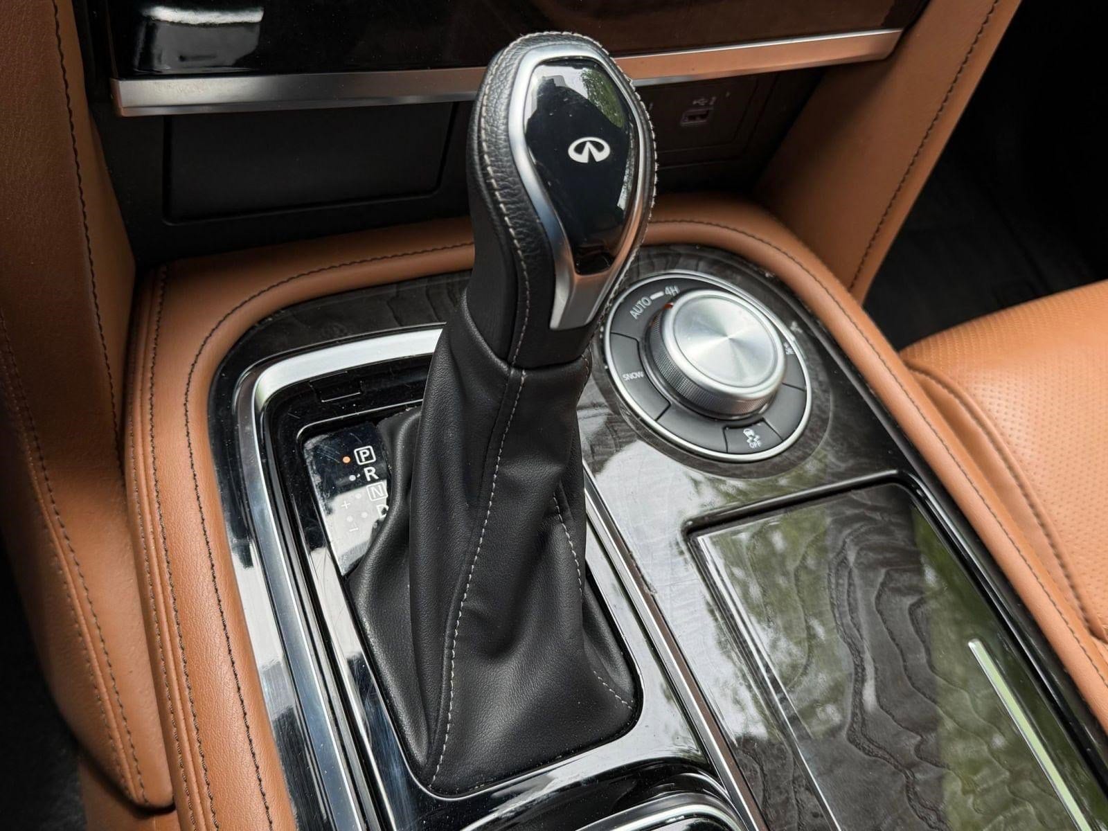 2024 INFINITI QX80 Sensory 4WD - Photo 17