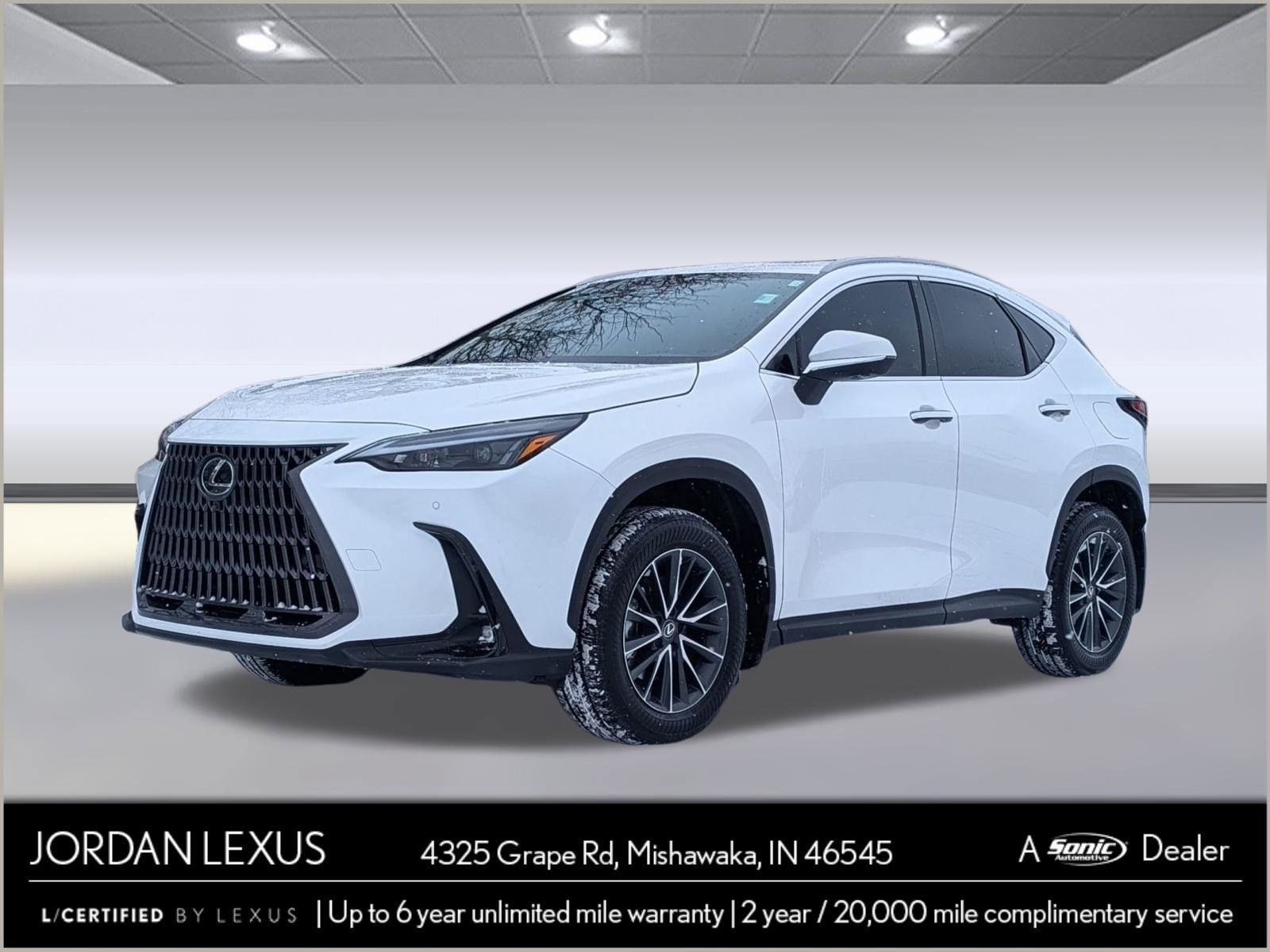 2025 Lexus NX 350's photo