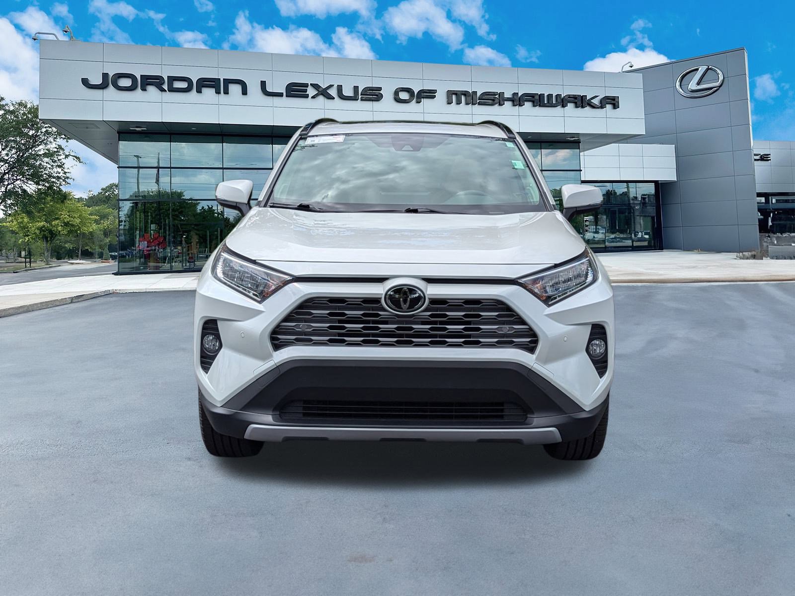 2021 Toyota RAV4 Limited photo 3