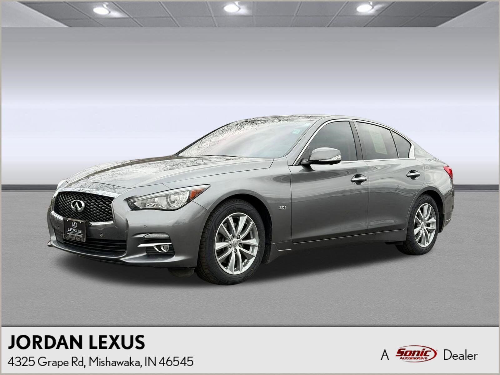 2017 INFINITI Q50