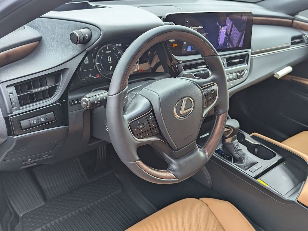 New 2025 Lexus ES 350 LUXURY 4-DOOR SEDAN