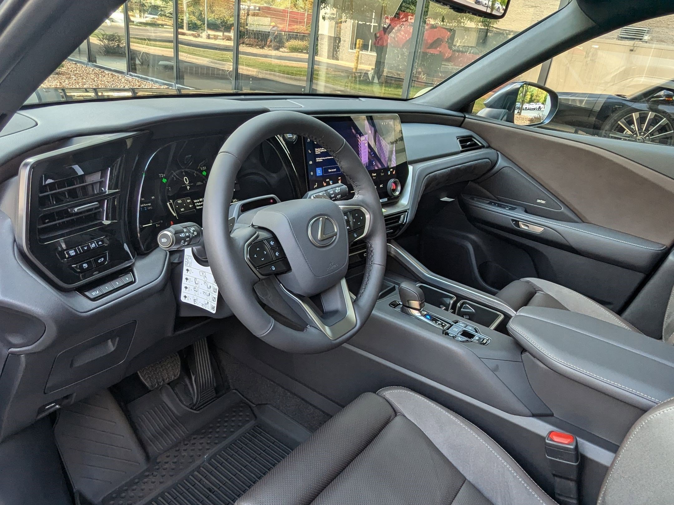 2026 Lexus TX 350 Luxury photo 4