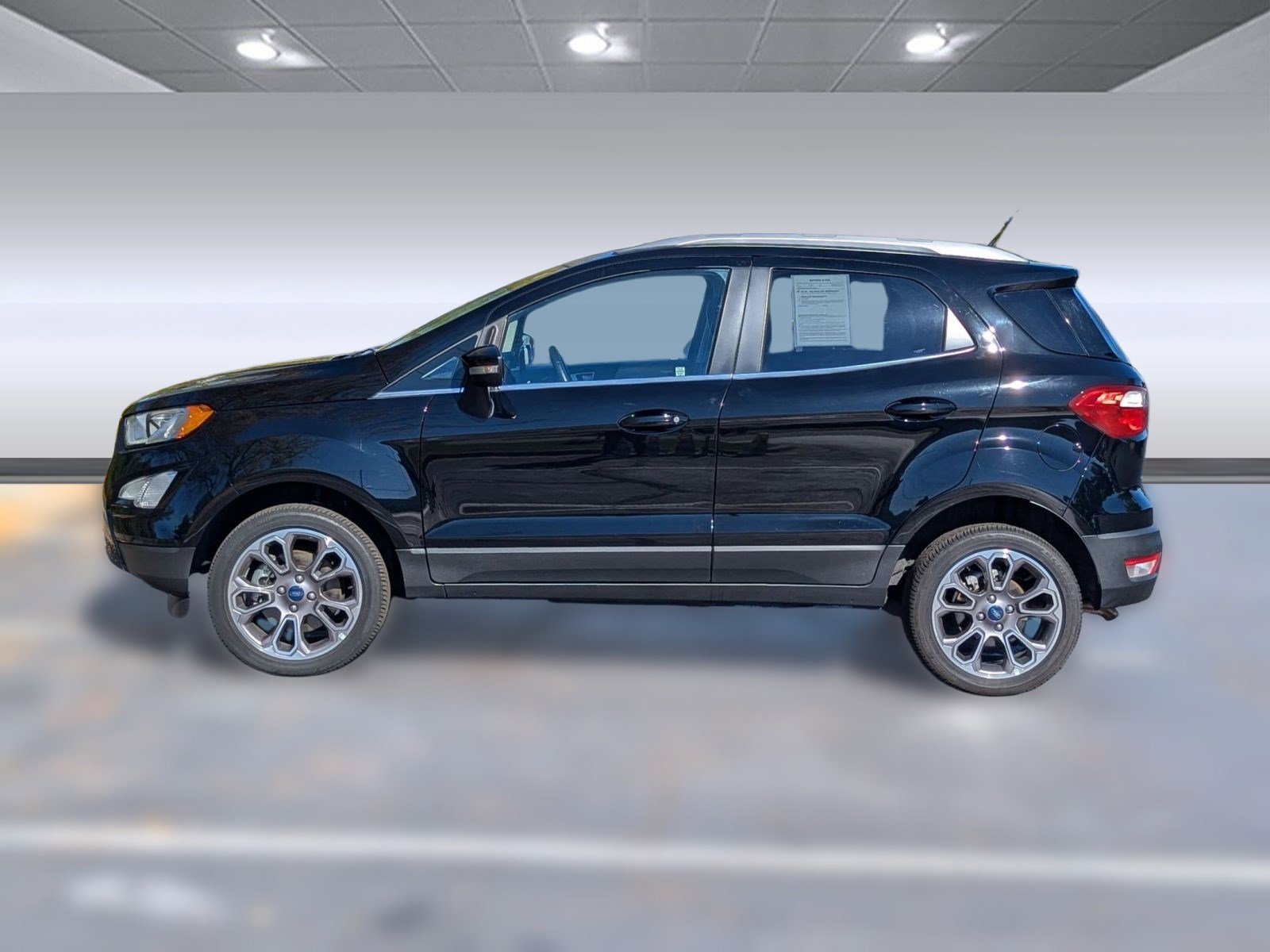 2022 Ford EcoSport Titanium photo 2