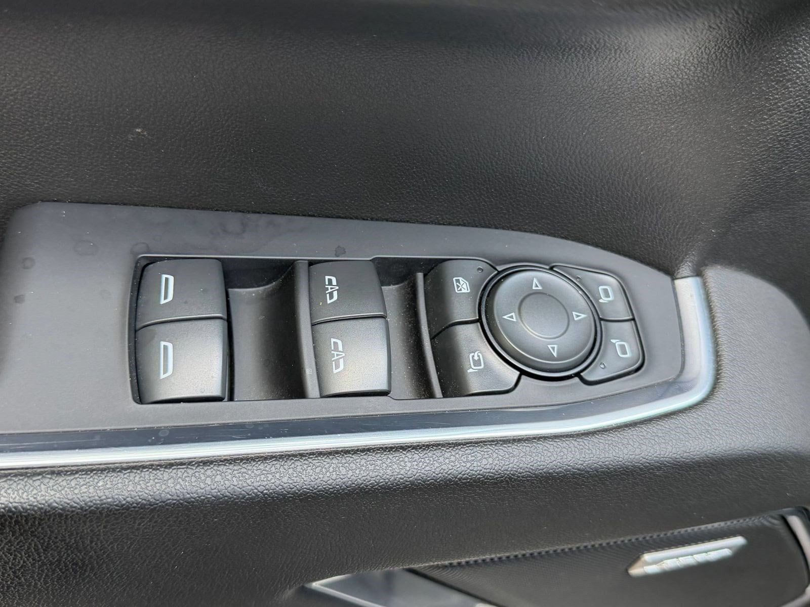 2023 GMC Sierra 1500 SLT - Photo 27