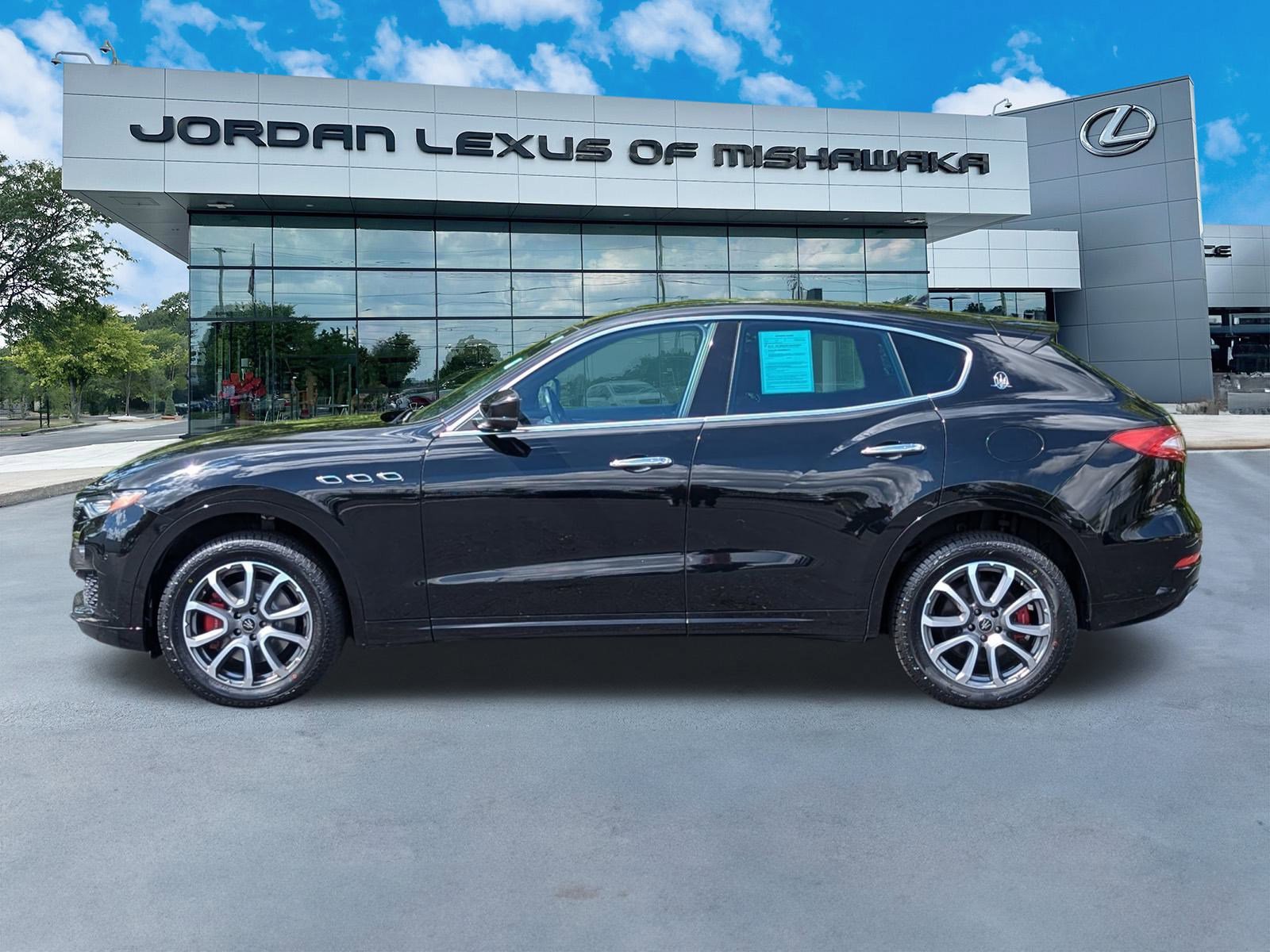 2020 Maserati Levante GT photo 2