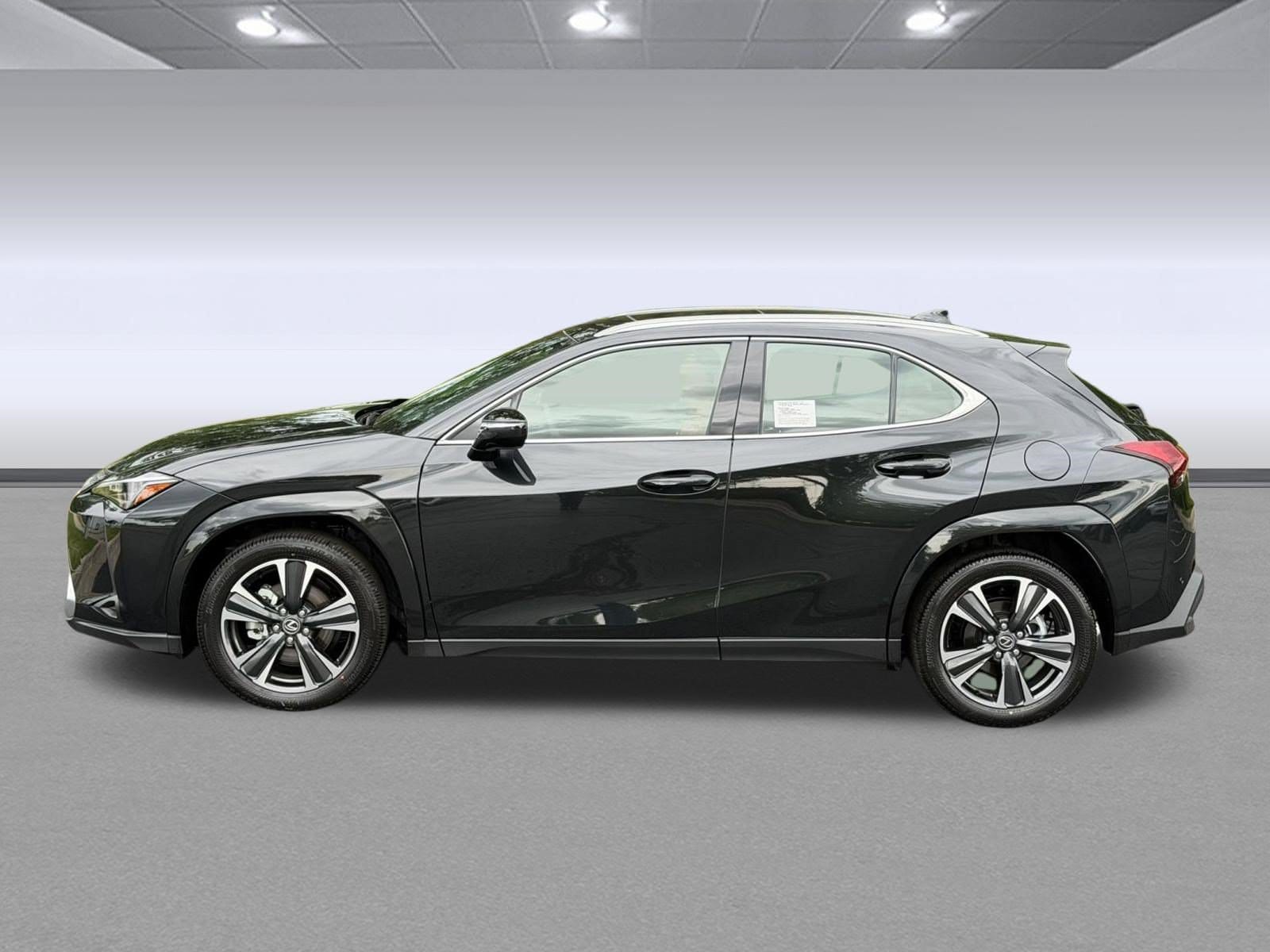 UX HYBRID 300h PREMIUM AWD 5-DOOR SUV AWD