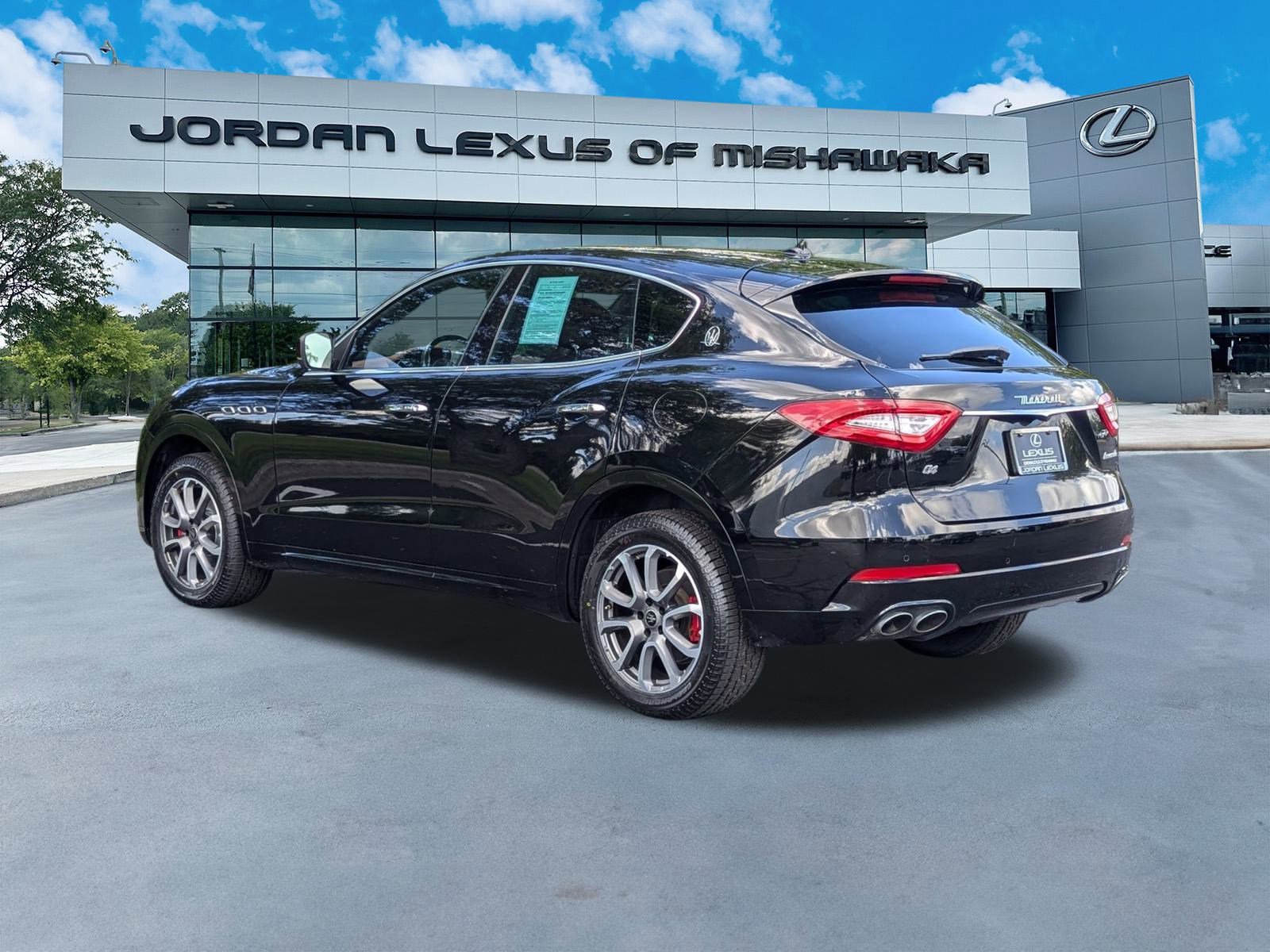 2020 Maserati Levante GT photo 3