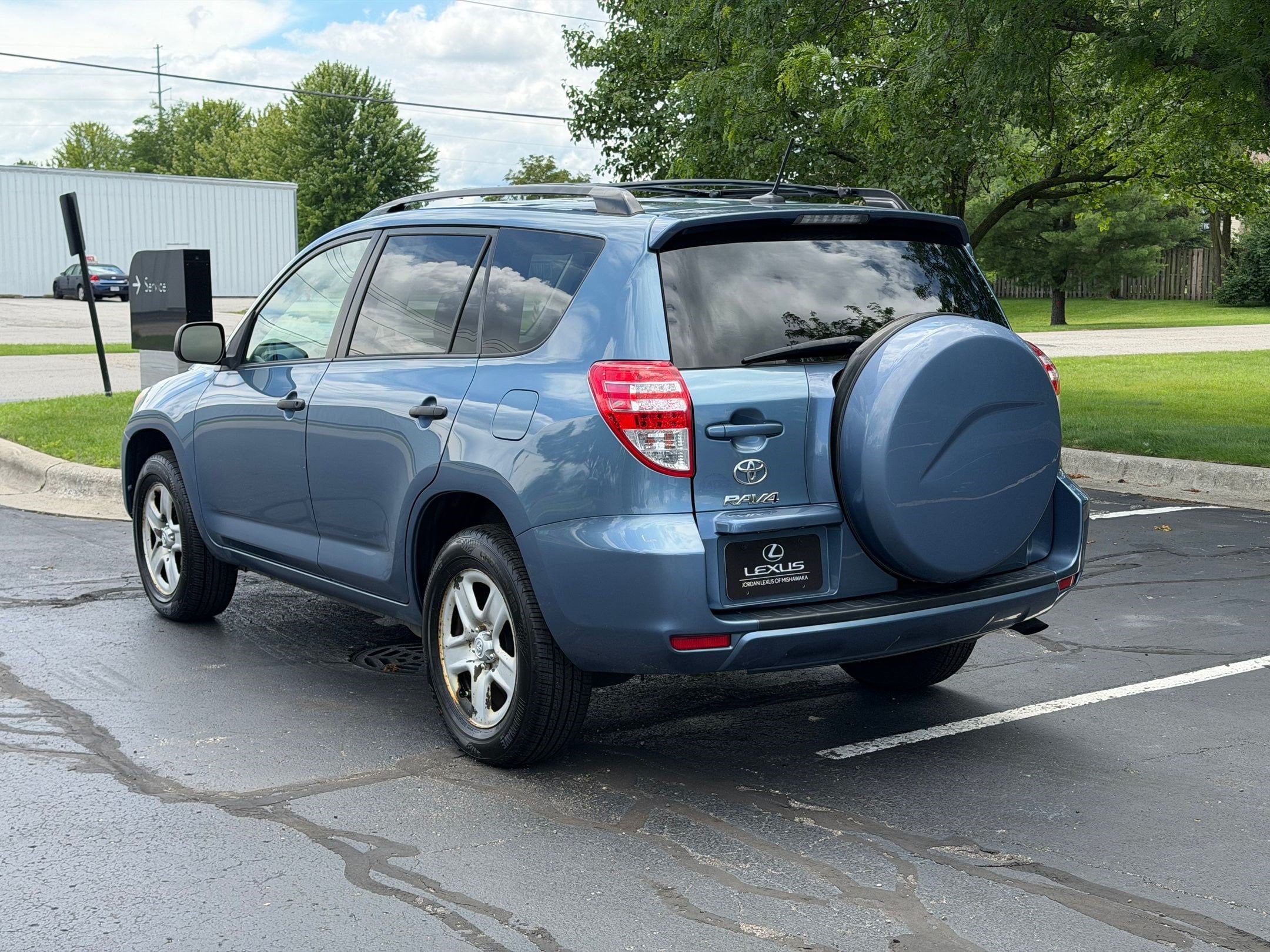 RAV4 Base SUV