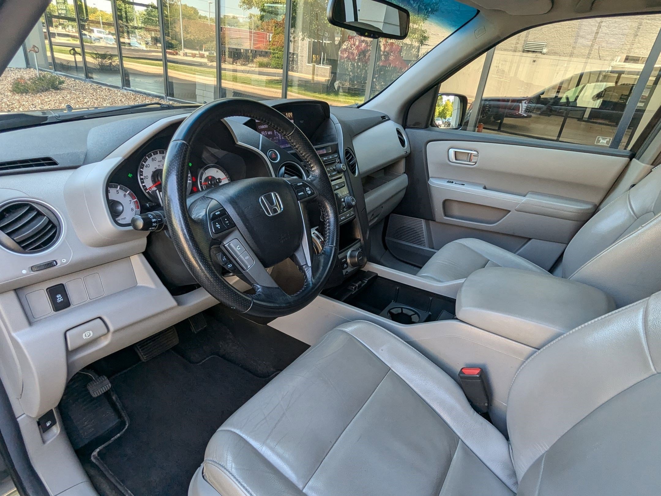 2012 Honda Pilot EX-L photo 3