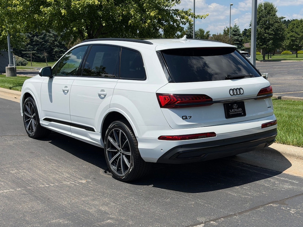 Used 2022 Audi Q7 55 Premium SUV