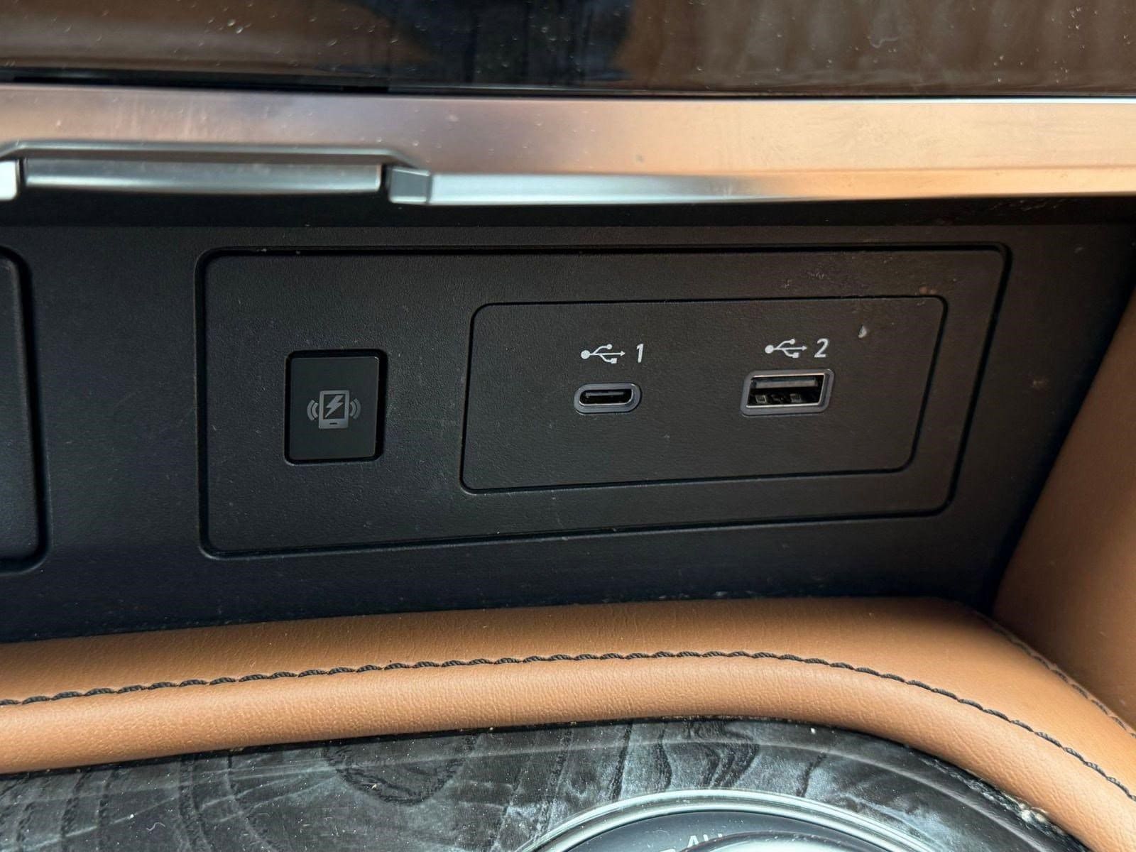 2024 INFINITI QX80 Sensory 4WD - Photo 35