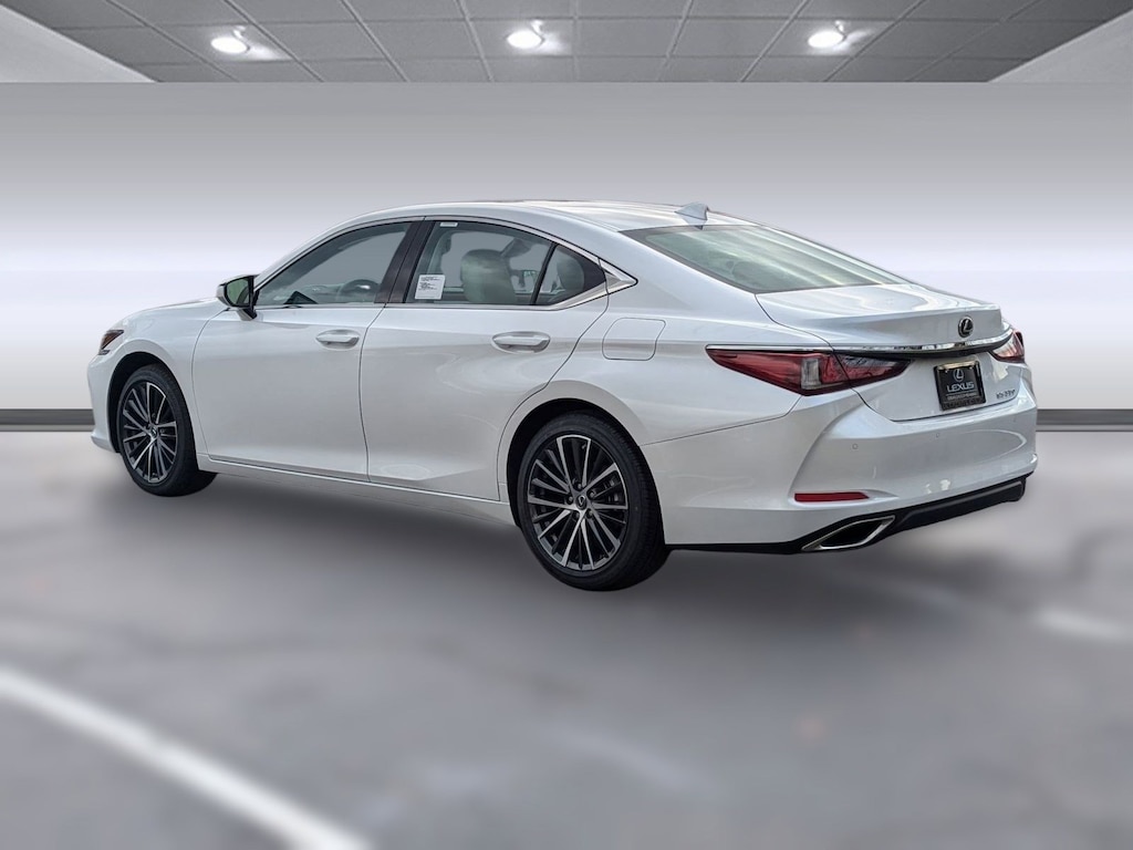New 2025 Lexus ES 350 4-DOOR SEDAN