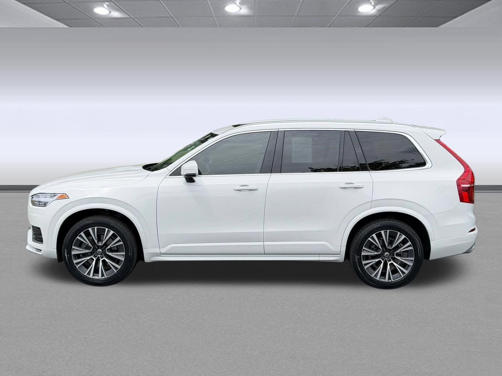 XC90 T5 Momentum 7 Passenger SUV